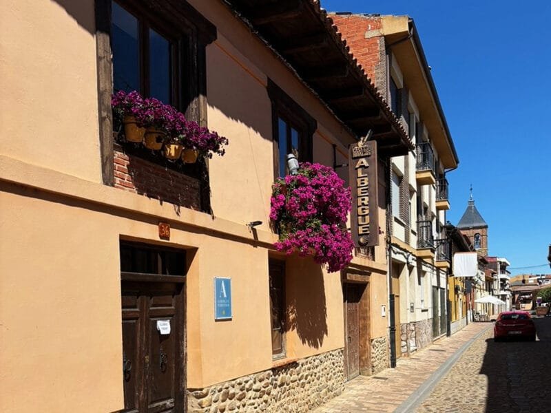 DORMERO Albergue Hidalgos Hospital de Orbigo