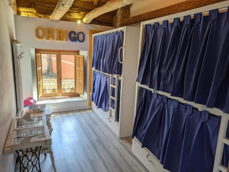 DORMERO Albergue Hidalgos Hospital de Orbigo