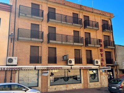 DORMERO Hotel y Albergue Sahagún