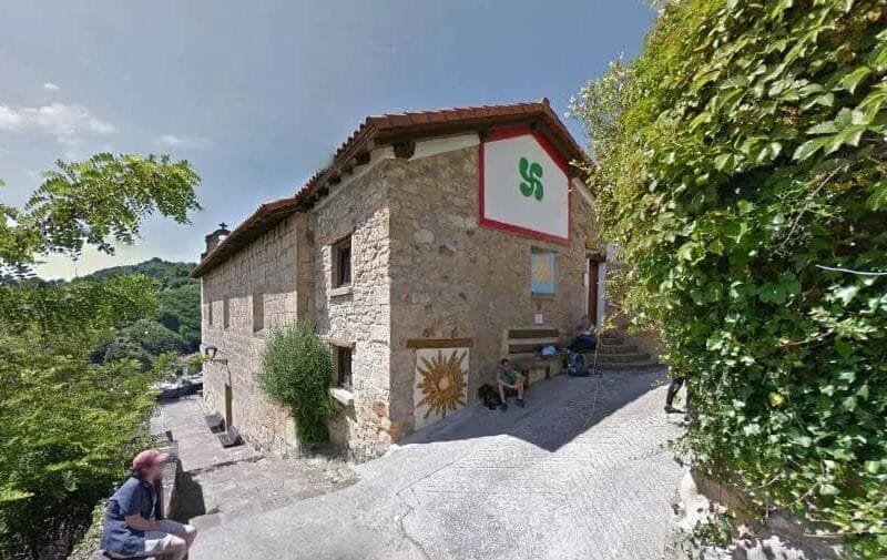 Albergue de Peregrinos Santa Ana