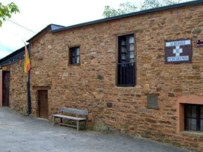 Albergue de Riego de Ambros