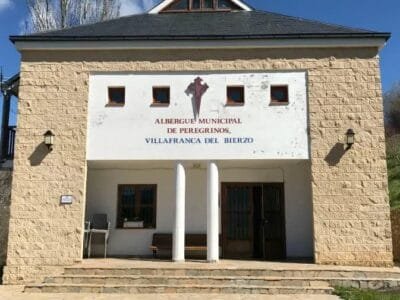 Albergue Municipal Villafranca del Bierzo la Gallina