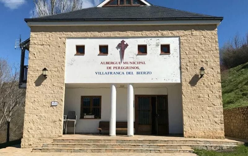 Albergue Municipal Villafranca del Bierzo la Gallina