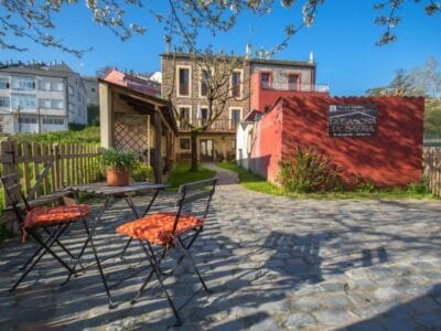 Albergue La Casona de Sarria