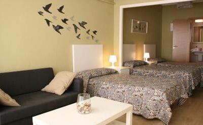 Matías Rooms