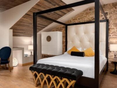 SUITE 1907 AVILES