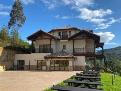 Hotel Rural Aguilar